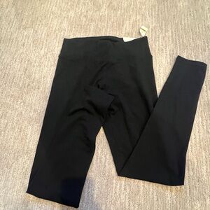 Black offline OG leggings